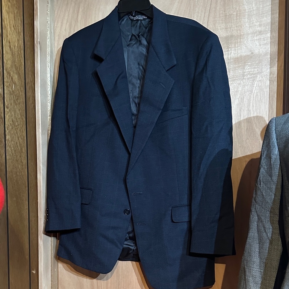 Elegant Midnight Blue Men's Blazer
